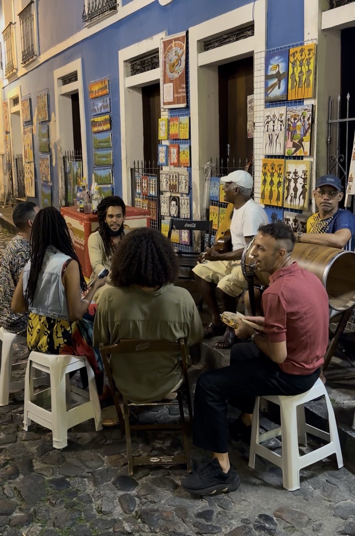Leonardo Buffardi partecipa a una roda de samba a Salvador de Bahia, Pelourinho